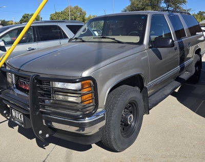 1999 Chevrolet SUBURBAN SLT