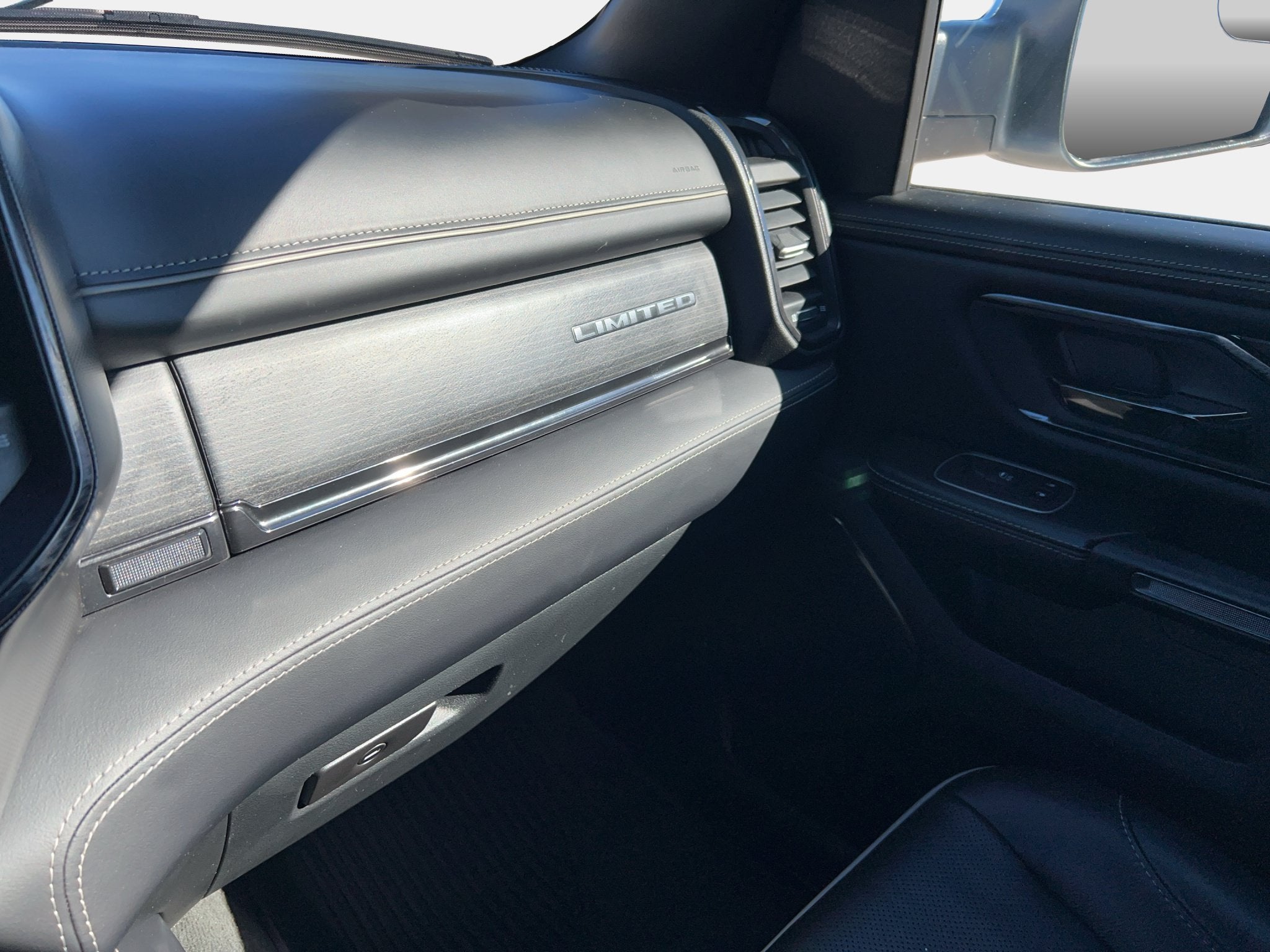 2023 RAM 1500 Limited