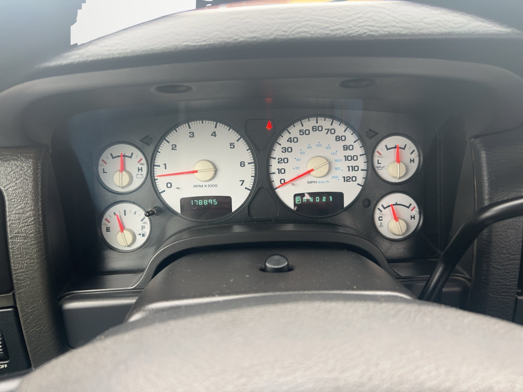 2004 Dodge Ram 1500 SLT