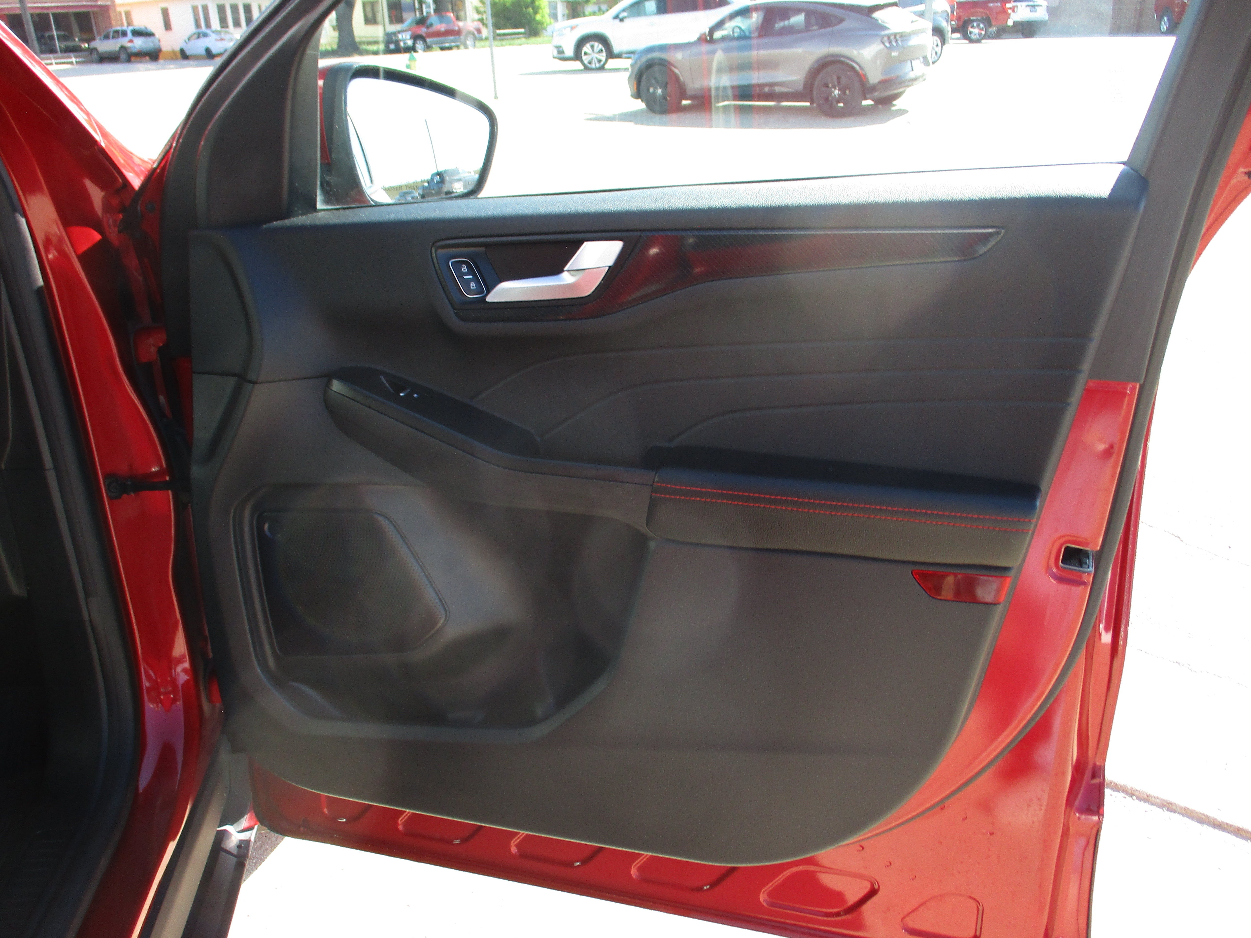 2024 Ford Escape ST-Line Elite