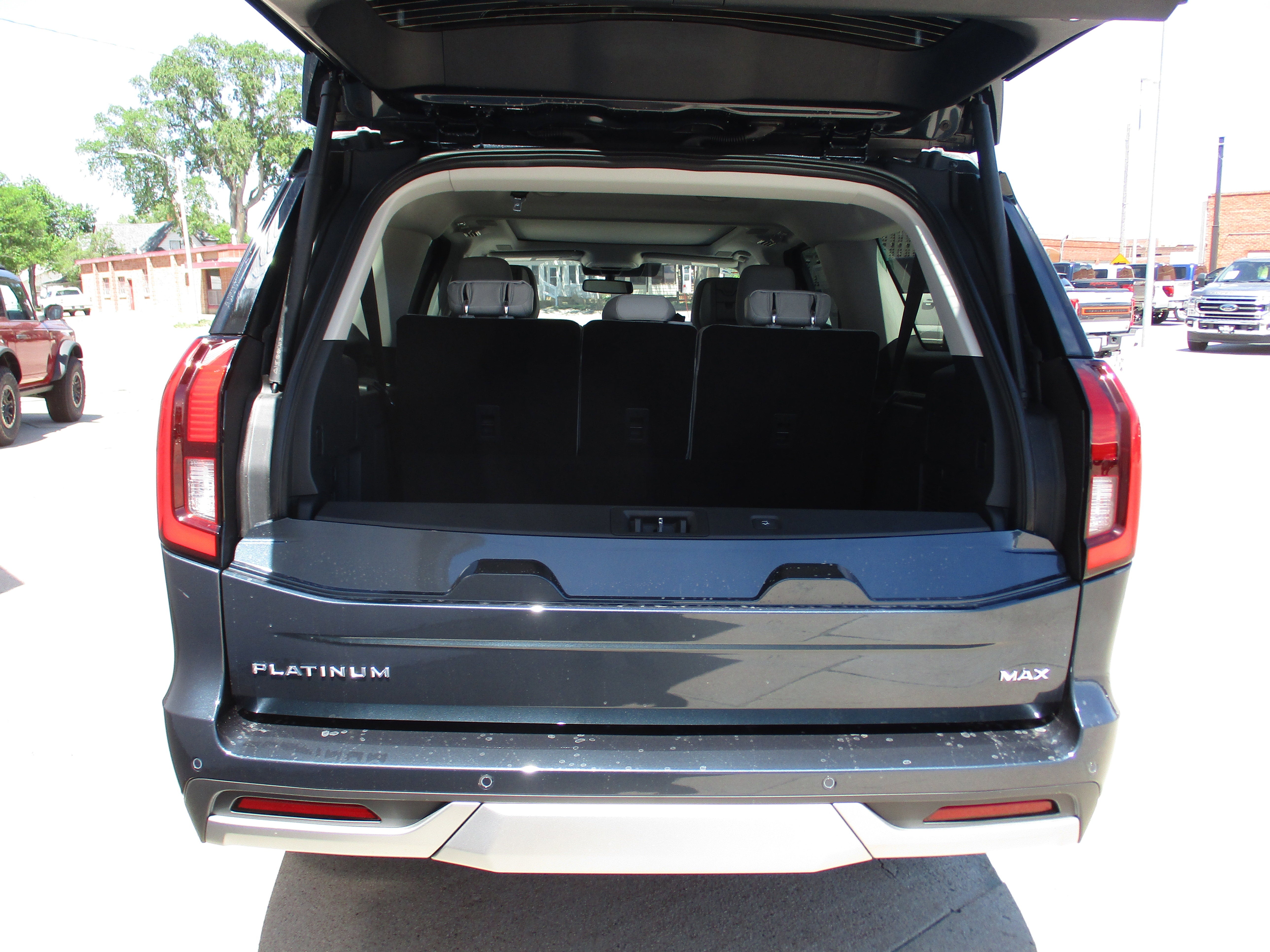 2026 Ford Expedition Max Platinum