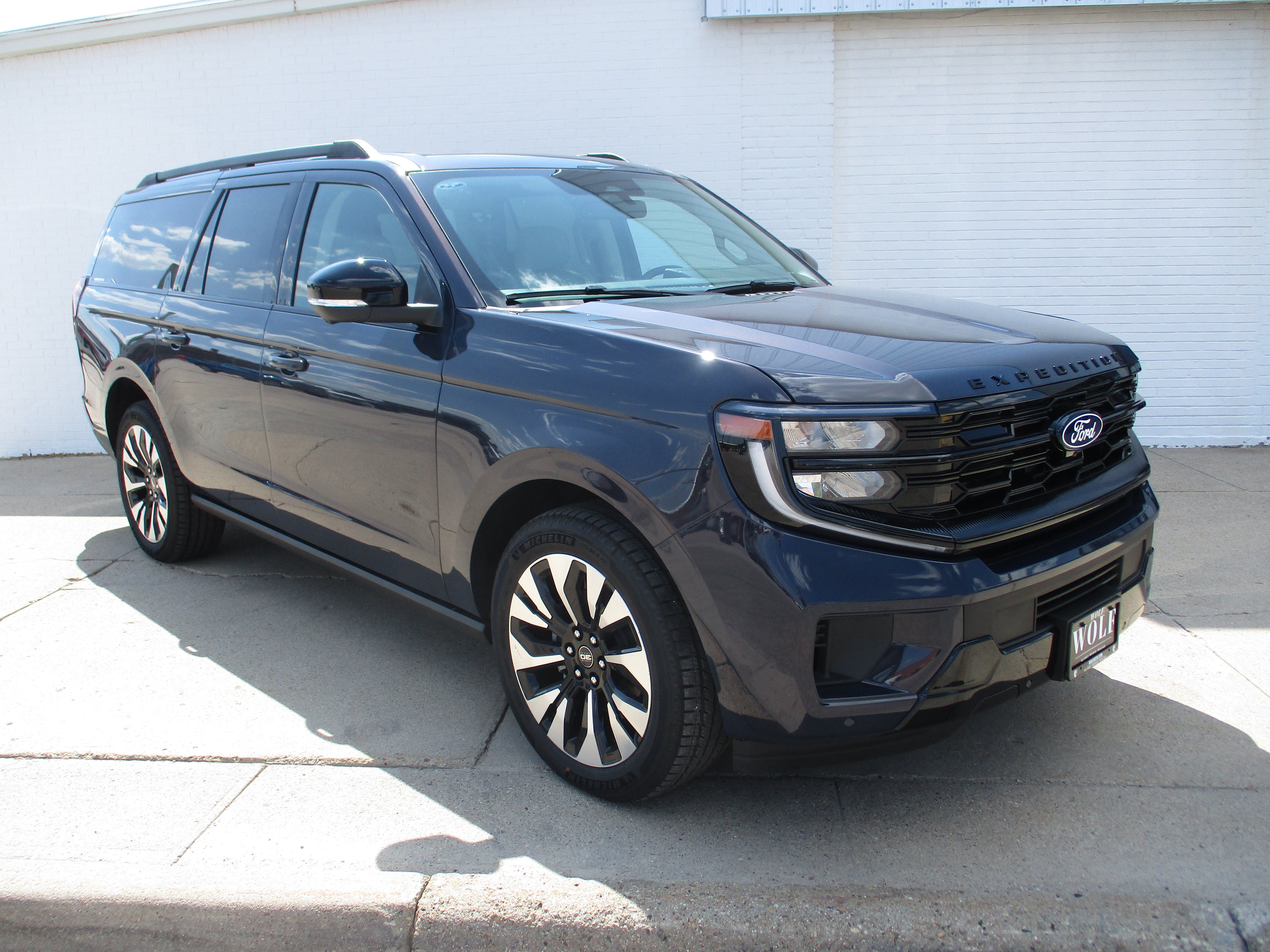 2027 Ford Expedition Max Platinum