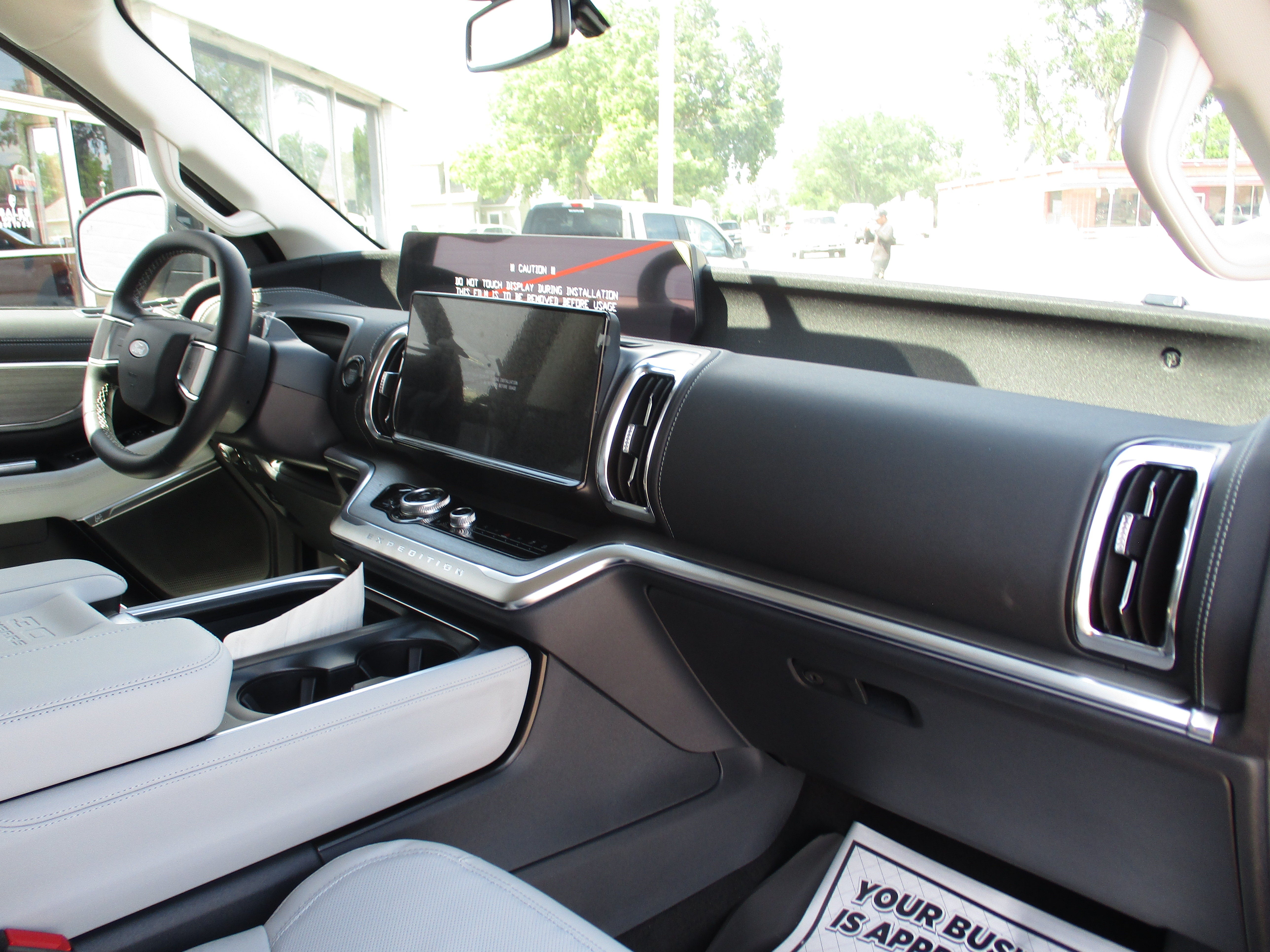 2027 Ford Expedition Max Platinum