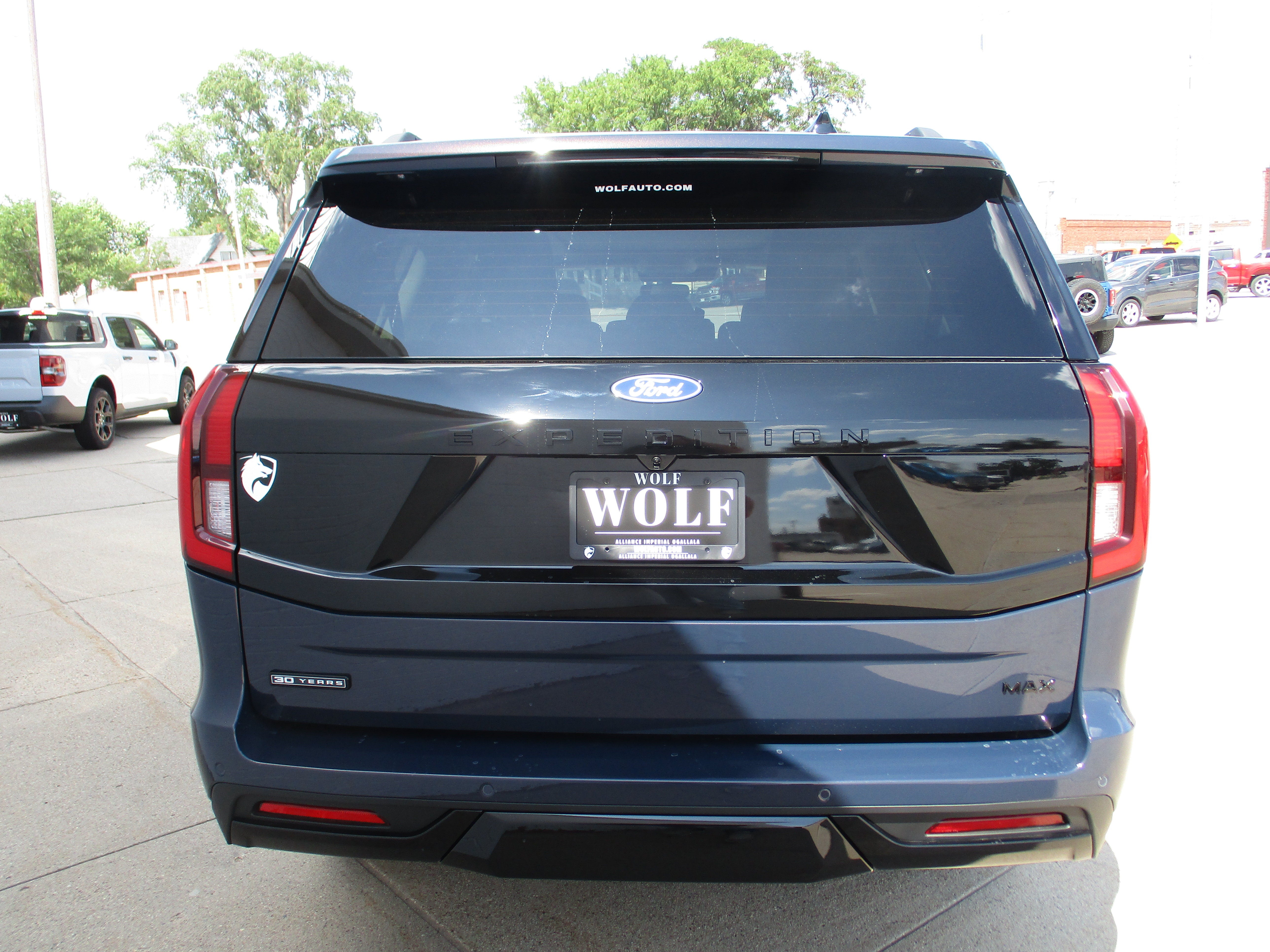 2027 Ford Expedition Max Platinum