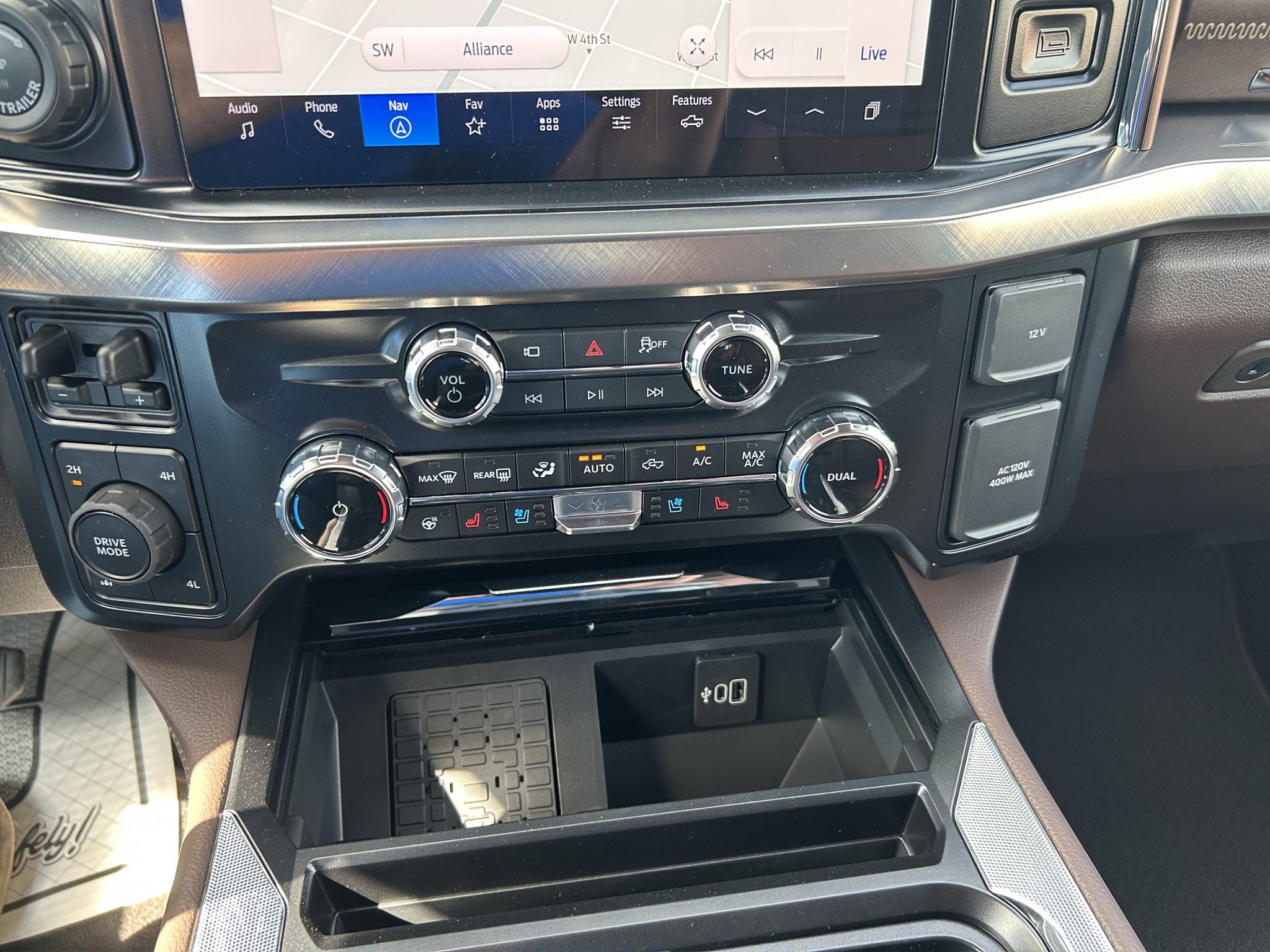 2026 Ford Super Duty F-250 SRW F-250® King Ranch®