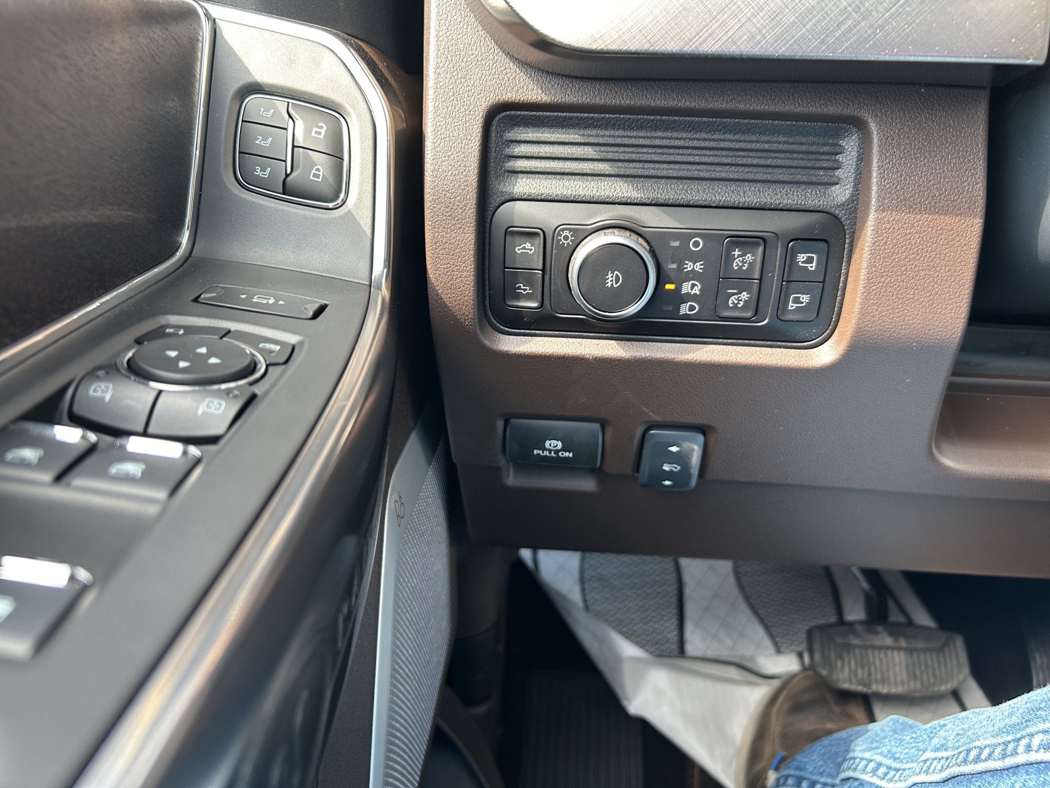 2026 Ford Super Duty F-250 SRW F-250® King Ranch®