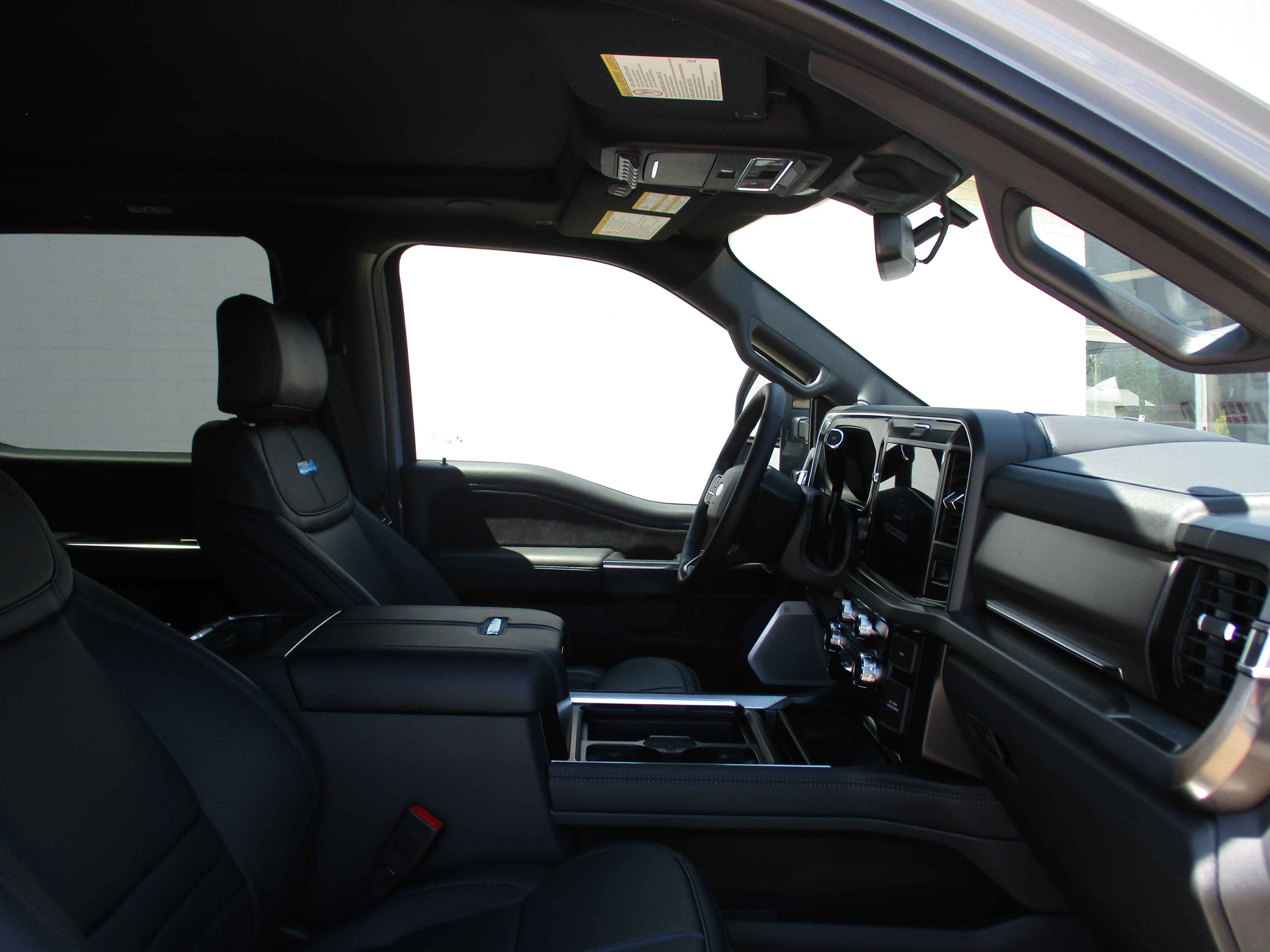 2026 Ford Super Duty F-350 SRW Platinum