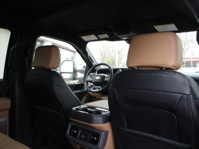 2026 Ford Super Duty F-350 SRW LARIAT