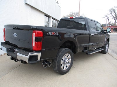 2026 Ford Super Duty F-350 SRW LARIAT