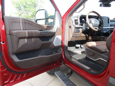 2025 Ford Super Duty F-350 SRW King Ranch