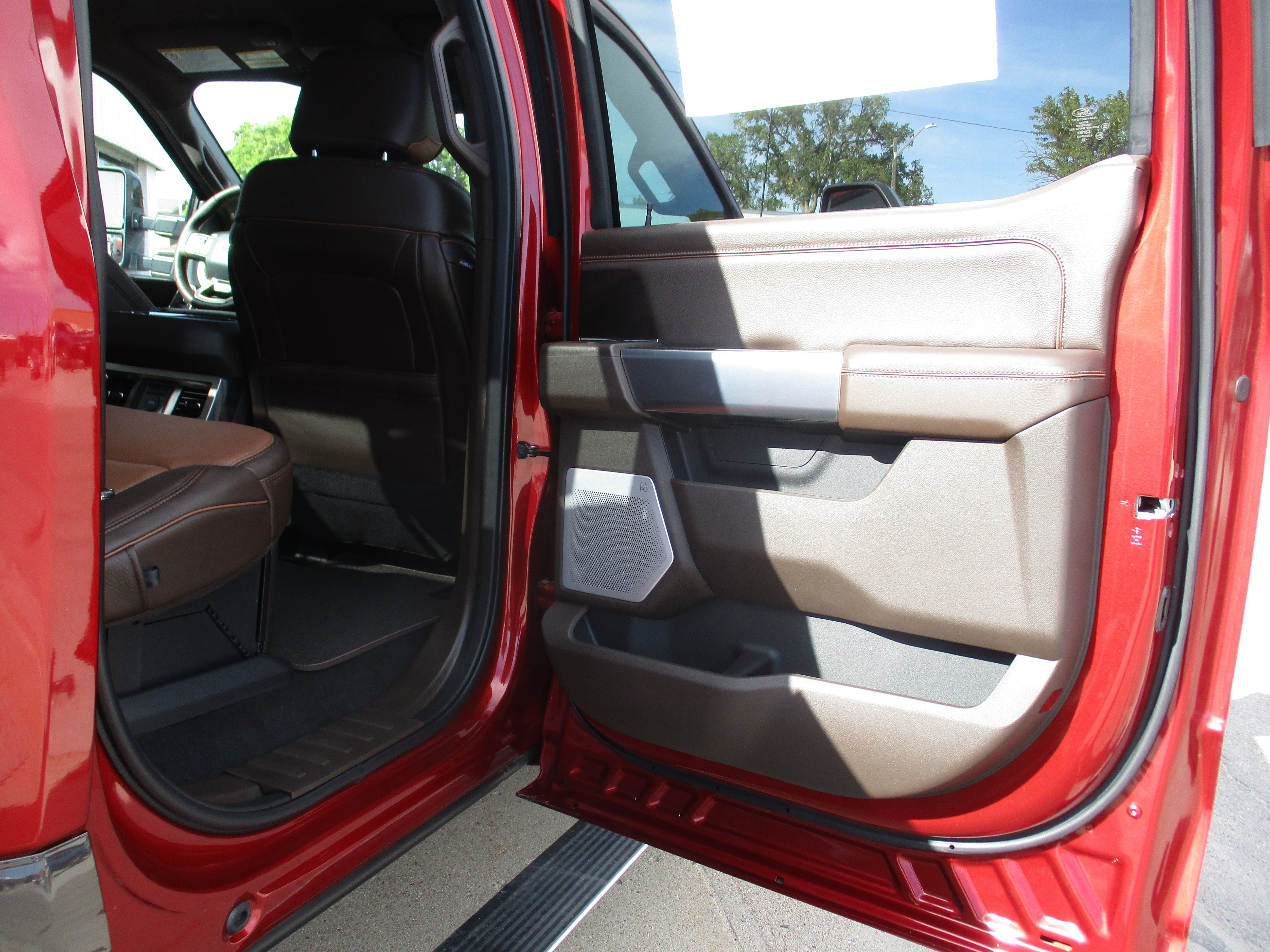 2025 Ford Super Duty F-350 SRW King Ranch