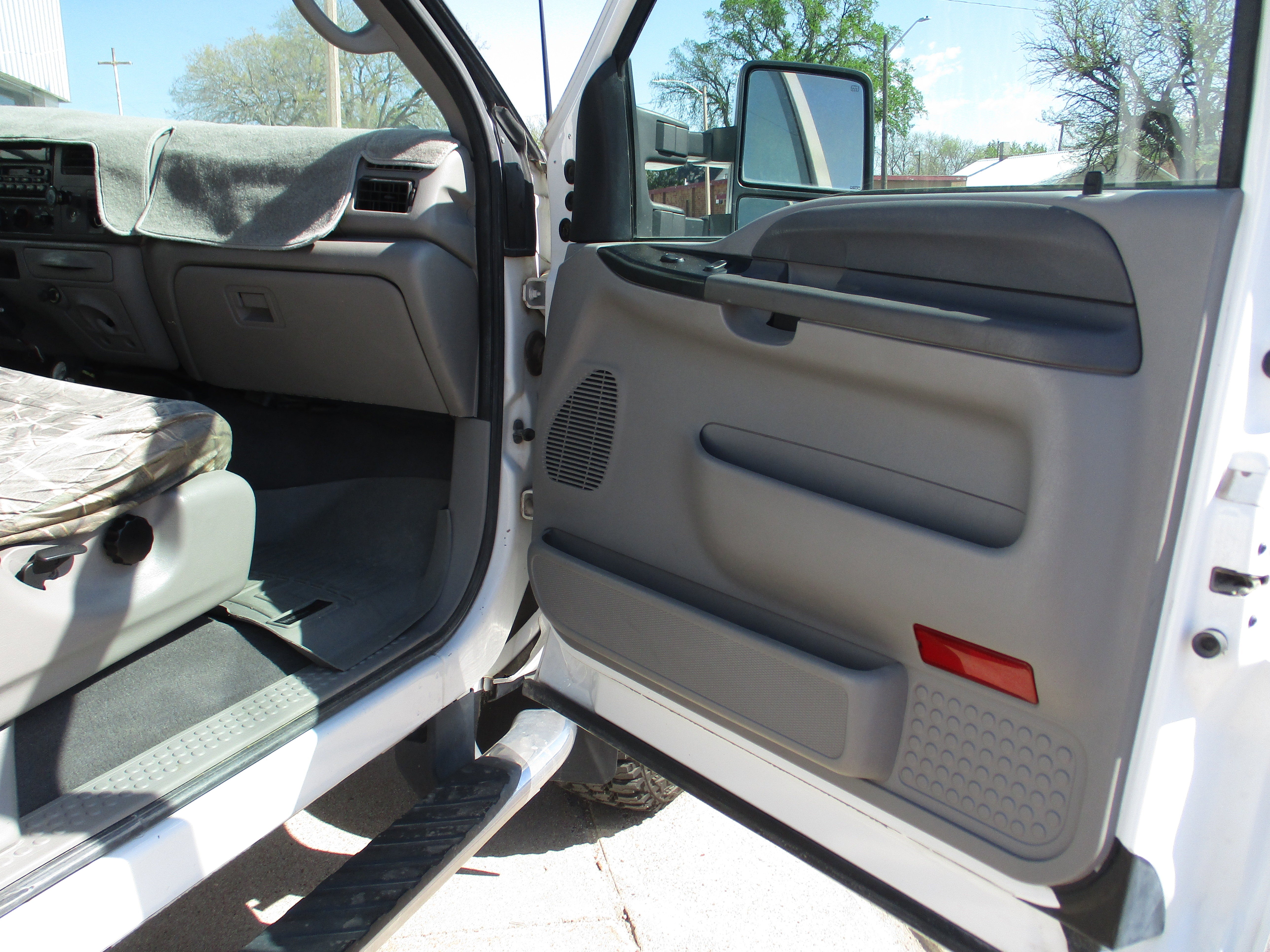 2001 Ford Super Duty F-250 Lariat
