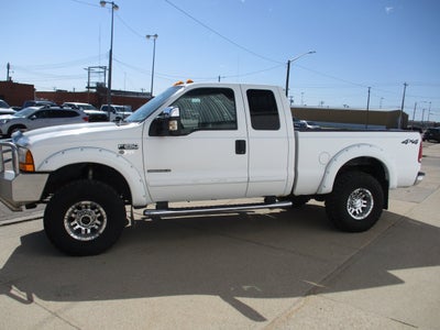 2001 Ford Super Duty F-250 Lariat