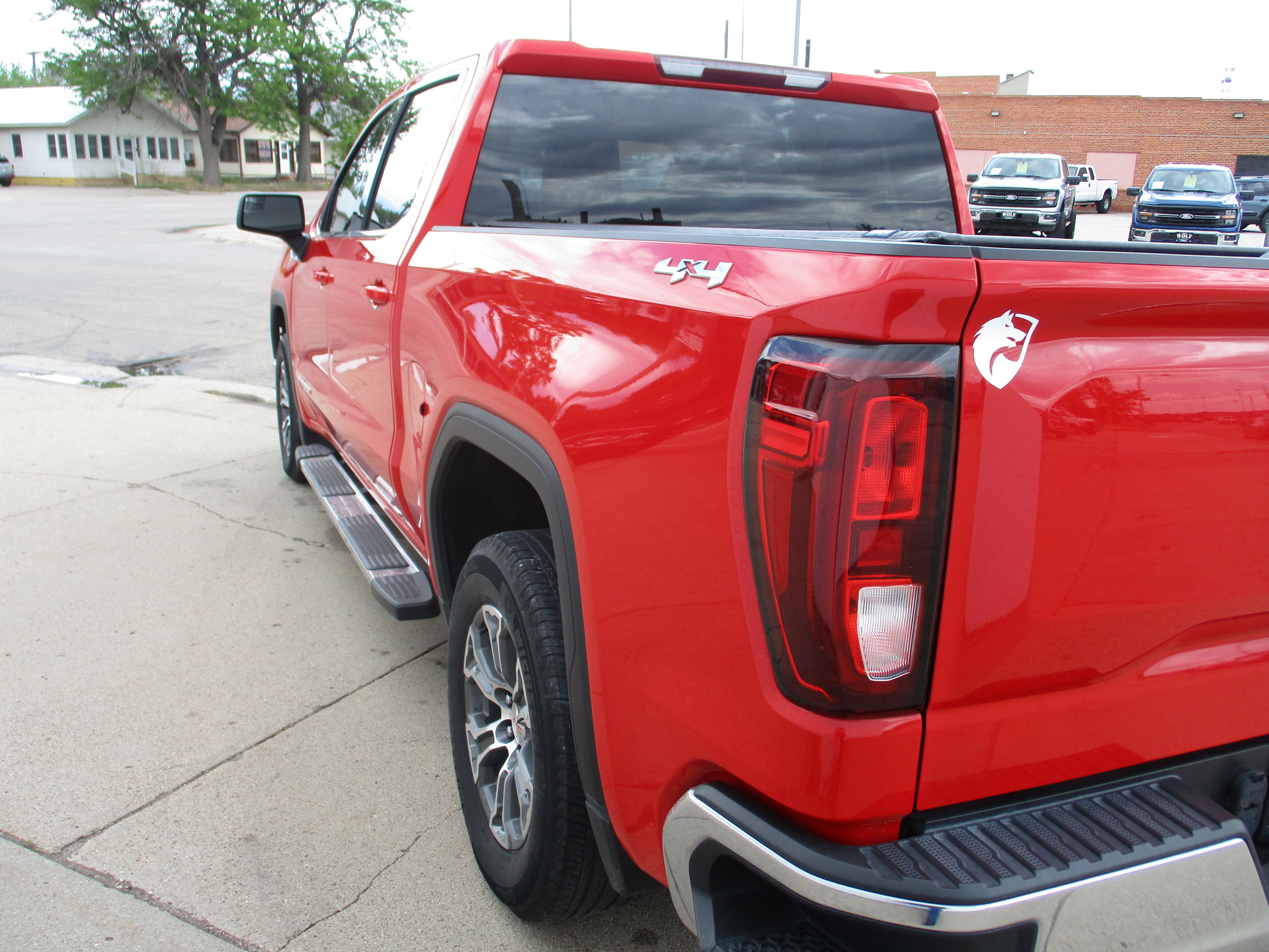2023 GMC Sierra 1500 SLE