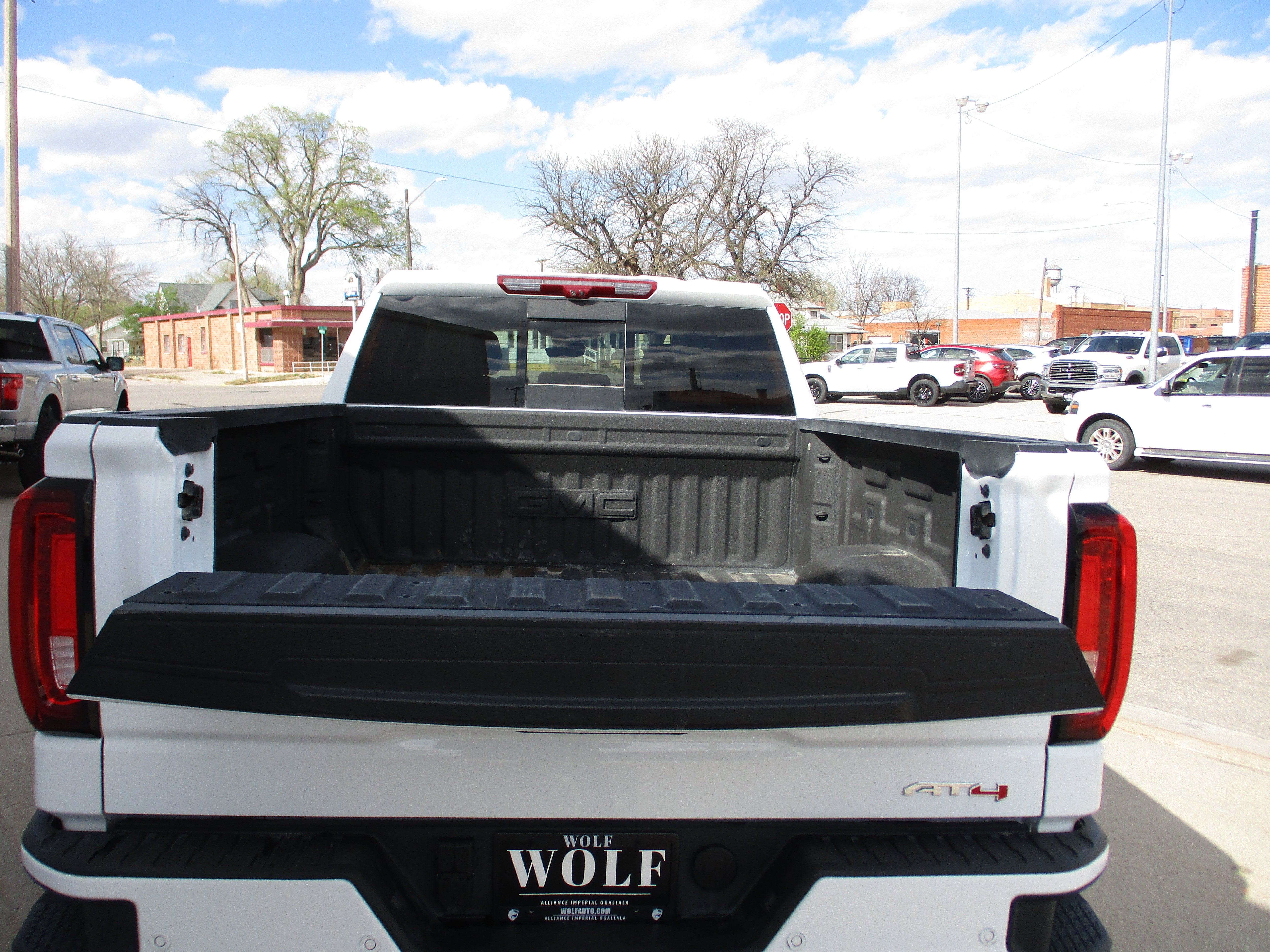2025 GMC Sierra 1500 AT4