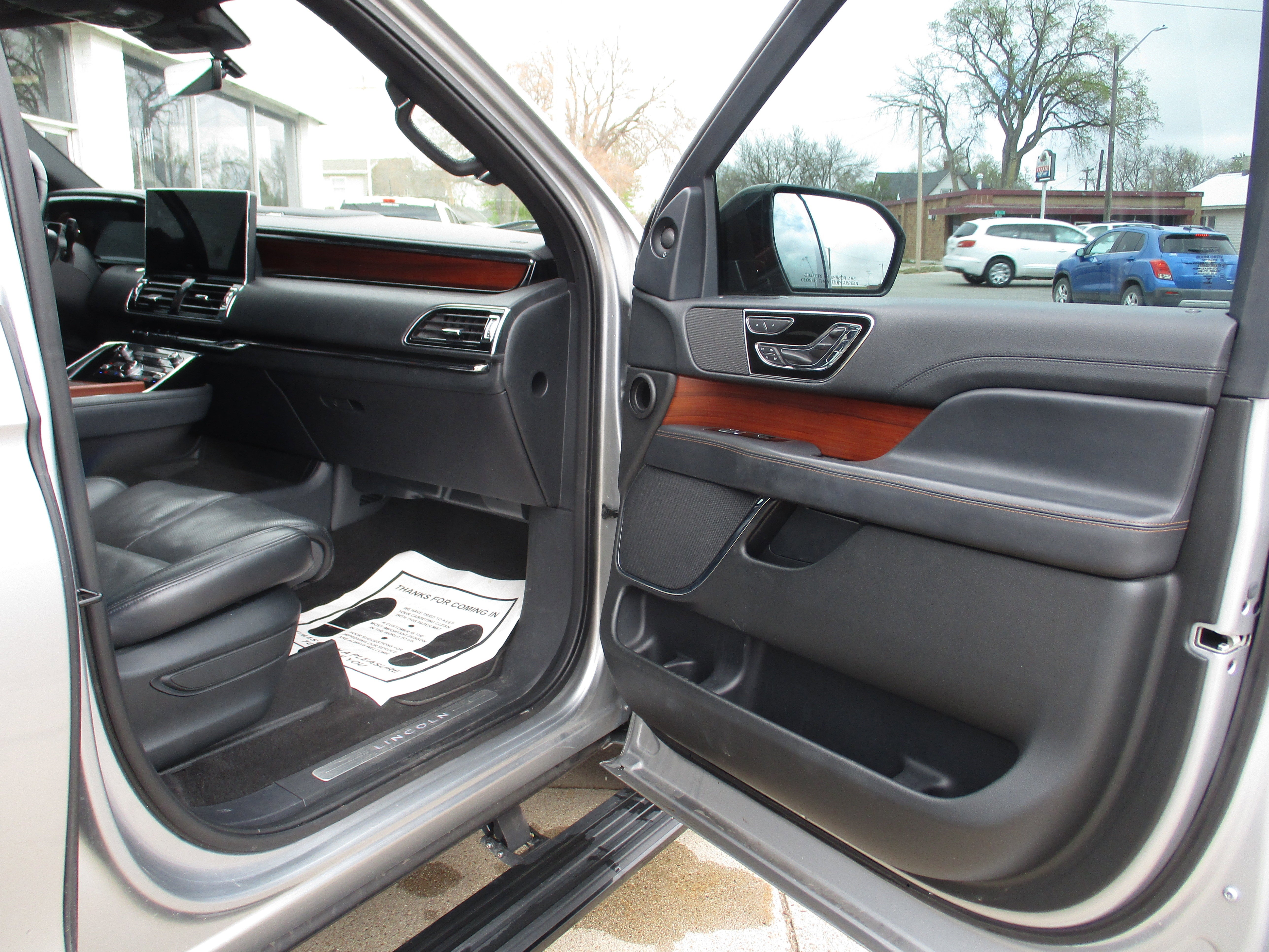 2023 Lincoln Navigator Reserve