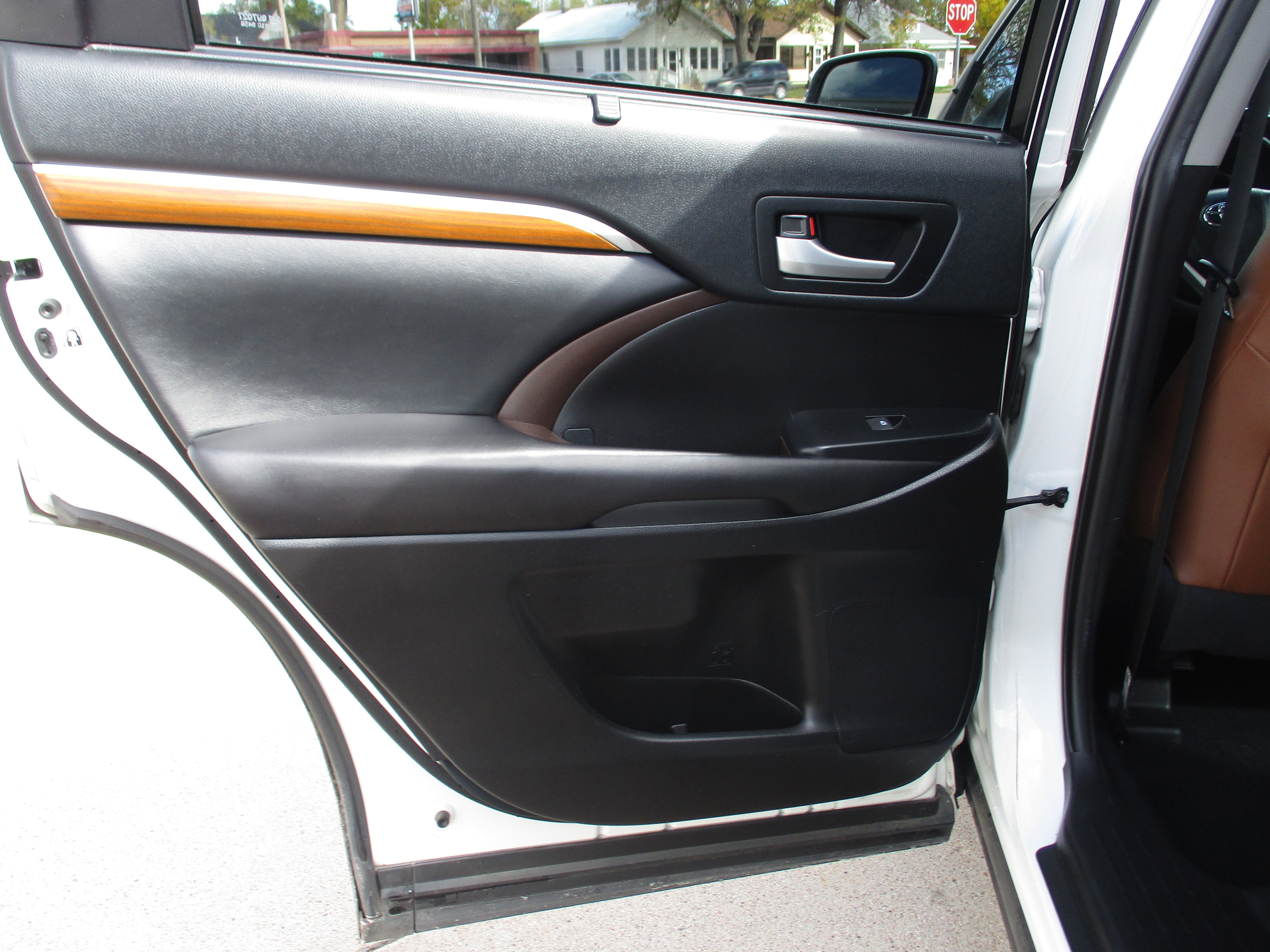 2019 Toyota Highlander Limited Platinum