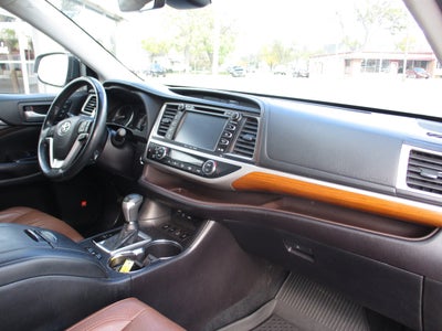 2019 Toyota Highlander Limited Platinum