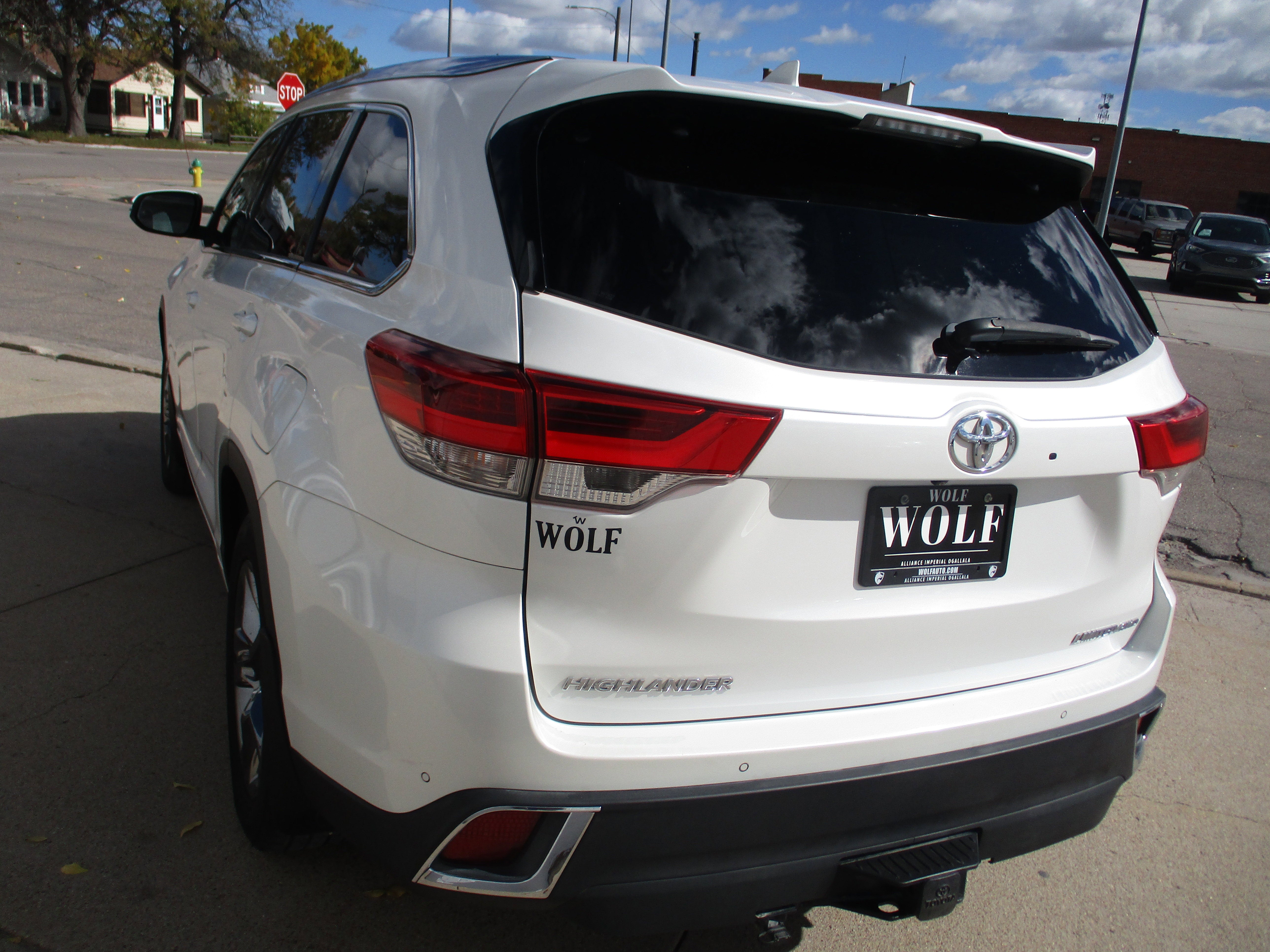 2019 Toyota Highlander Limited Platinum
