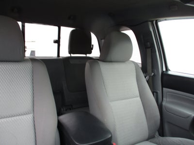 2013 Toyota Tacoma 4WD Access Cab I4 MT (Natl)