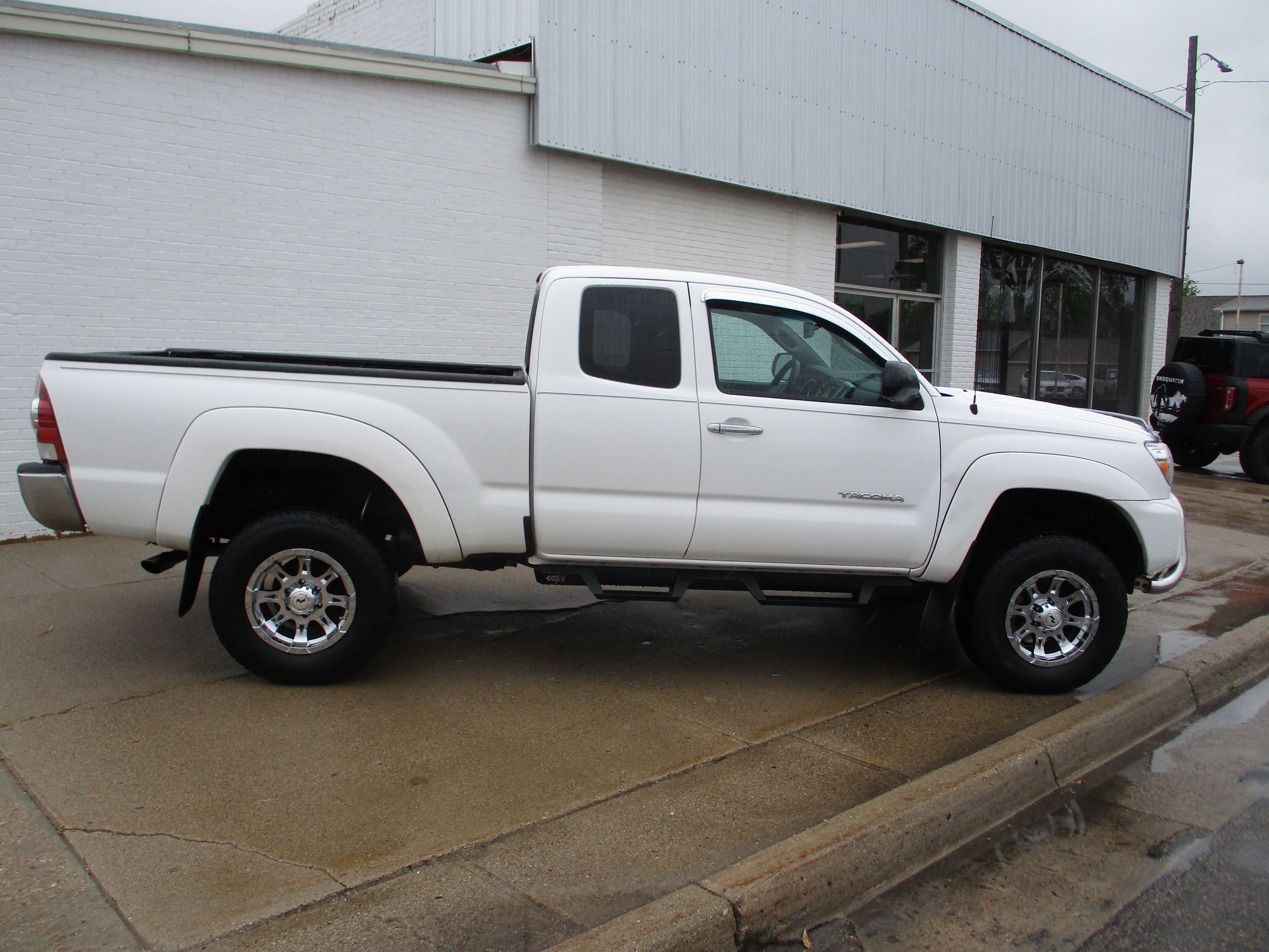 2013 Toyota Tacoma 4WD Access Cab I4 MT (Natl)