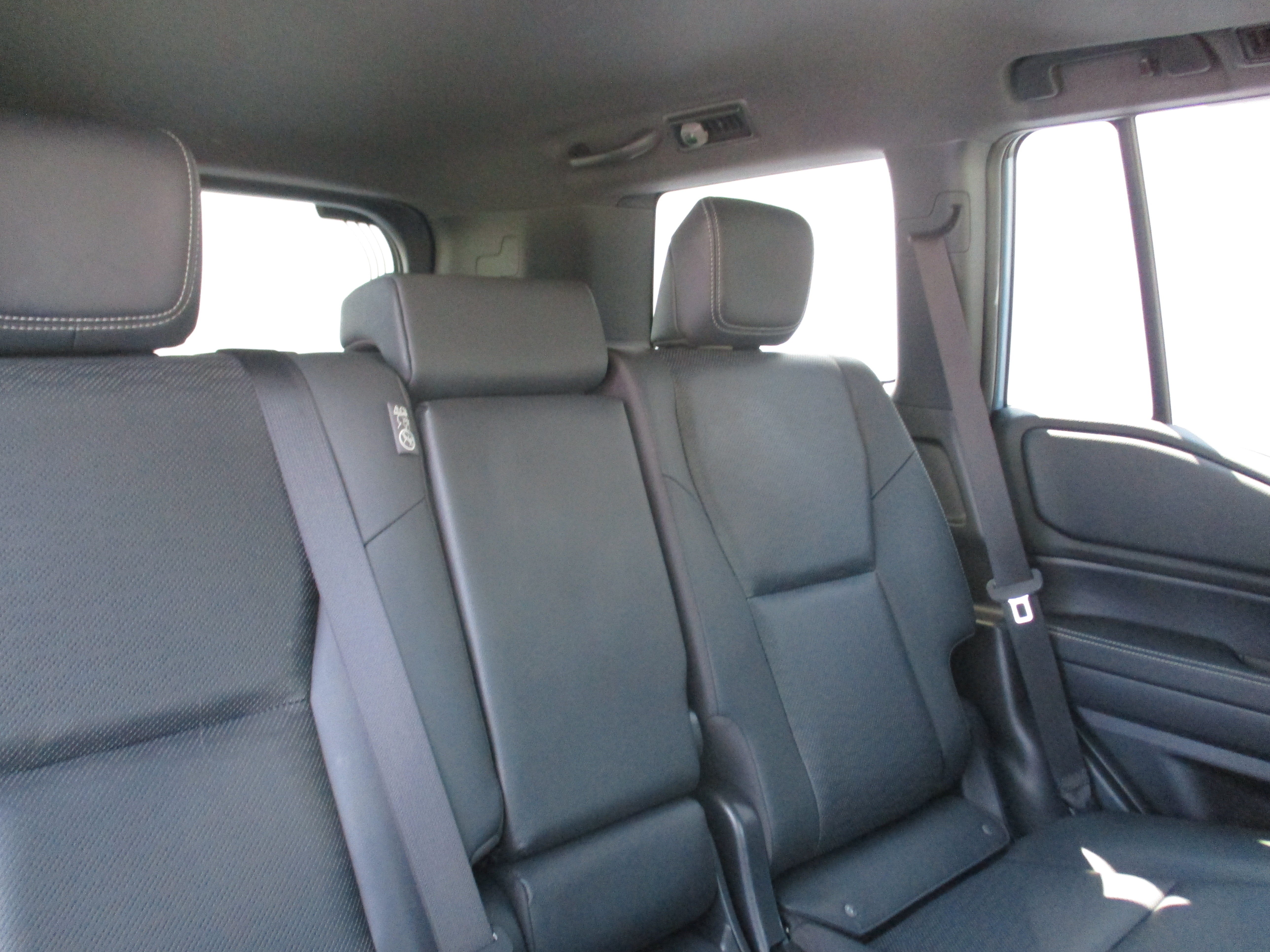2025 Toyota Land Cruiser 4WD (Natl)